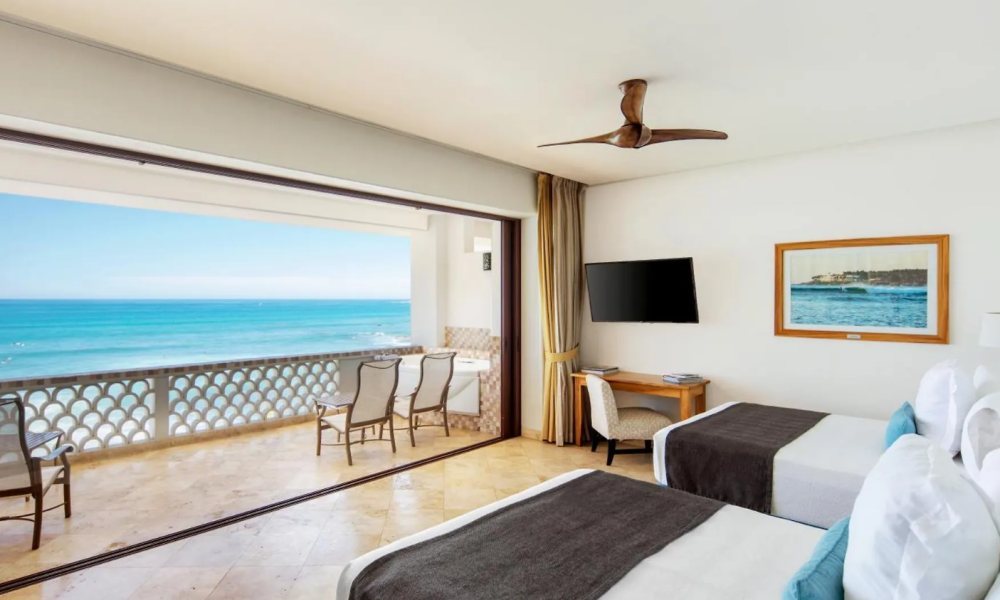 Cabo Surf Hotel & Spa